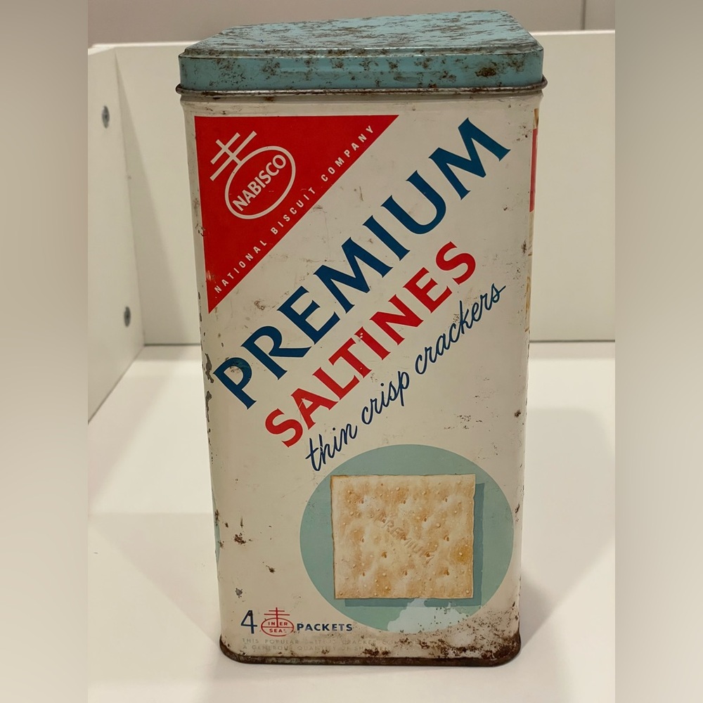 ☀️2/$20 Vintage Premium Saltines Storage Tin | Garage Use | Rusty | Still Opens